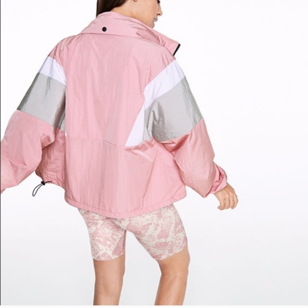 Nwt Victoria Secret PINK Blush Anorak WindBreaker Jacket Size Medium/Large